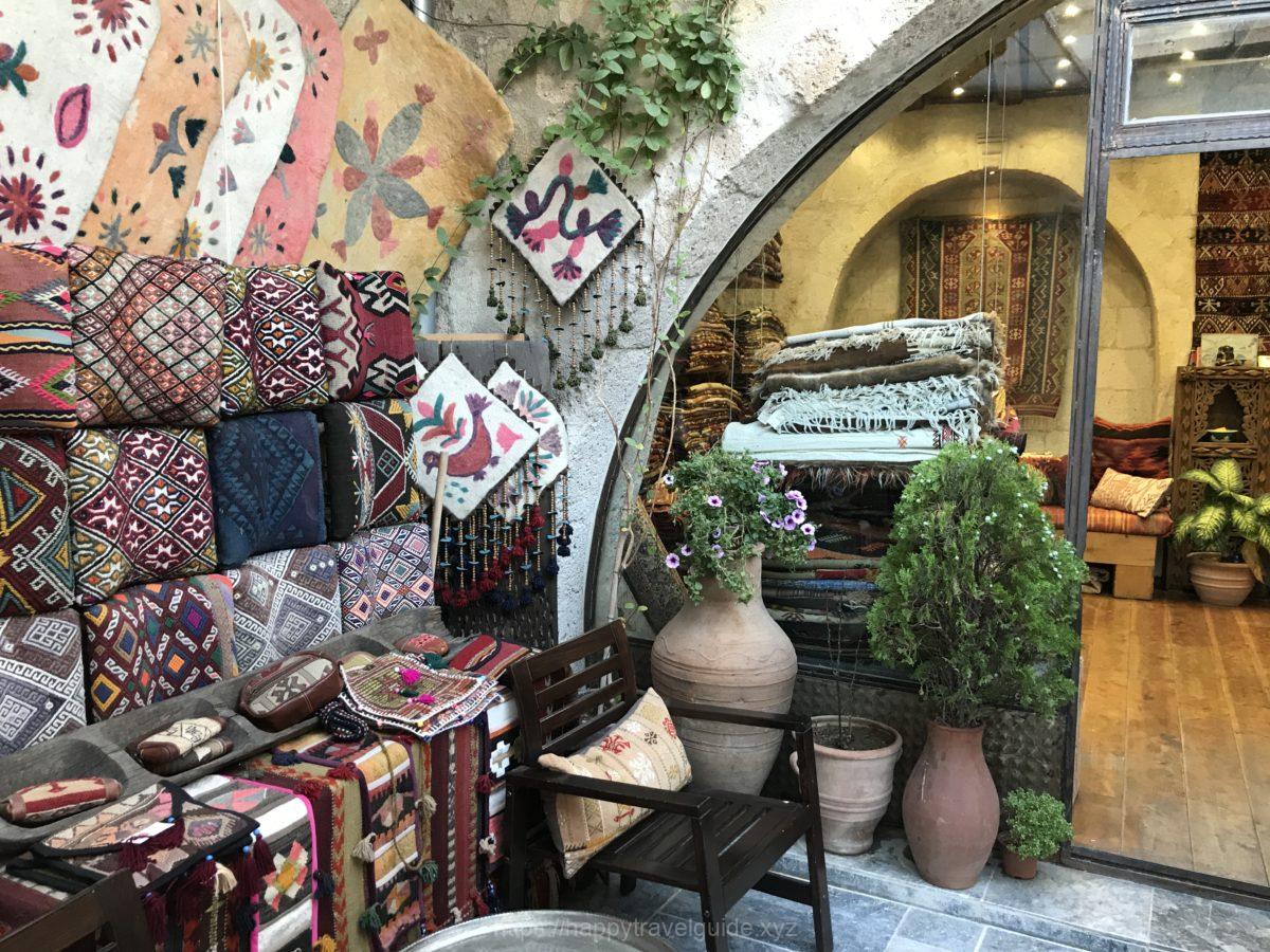 トルコ絨毯とキリムのショッピング